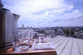 Laleli Blue Marmaray Hotel