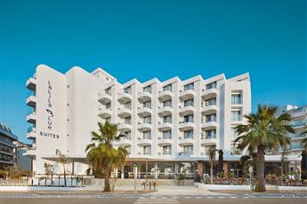 Lalila Blue Suites 5*
