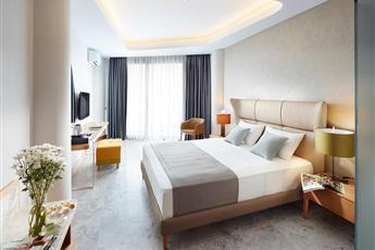 Lalila Blue Suites 5*