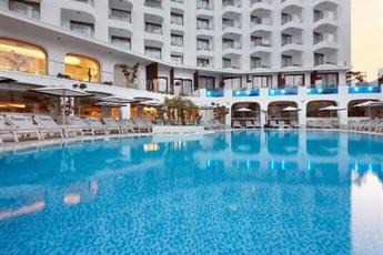 Lalila Blue Suites