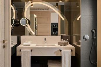 Lara Barut Collection 5*
