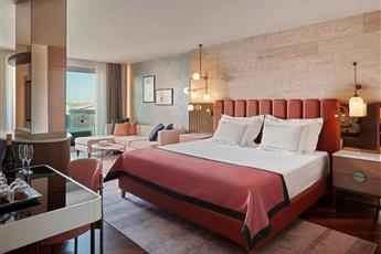 Lara Barut Collection 5*