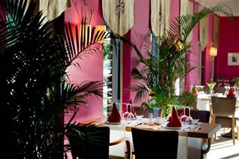 Lara Barut Collection 5*