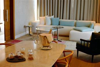 Lara Barut Collection