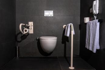 Lara Barut Collection
