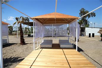 Lara Dinc Hotel