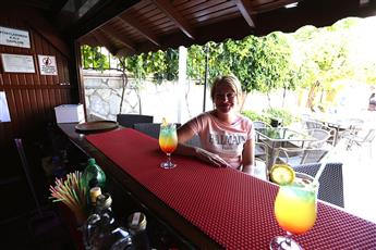 Lara Dinc Hotel