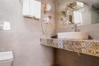 Lara Garden Hotel 4*