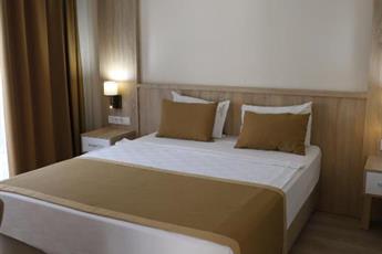 Lara Garden Hotel 4*