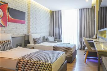 Laren Family Hotel & Spa 4* Laren Family Hotel & Spa 4*