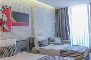 Laren Family Hotel & Spa 4* Laren Family Hotel & Spa 4*