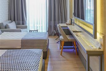 Laren Family Hotel & Spa 4* Laren Family Hotel & Spa 4*