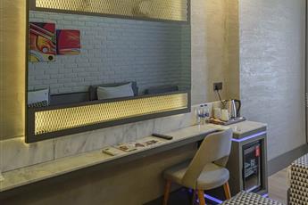 Laren Family Hotel & Spa