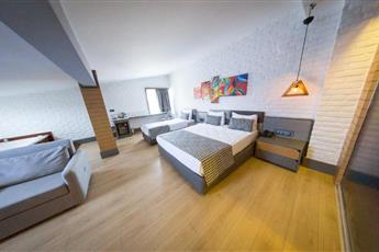 Laren Family Hotel & Spa