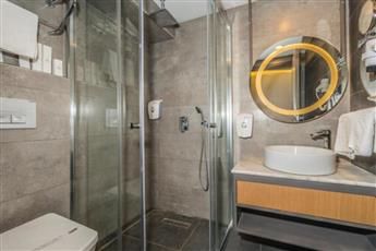 Laren Sea Side Hotel Spa