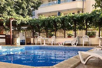 Larisa 1&2 Hotel 3* Larisa 1&2 Hotel 3*