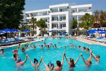 Larissa Beach Club Side 4* Larissa Beach Club Side 4*