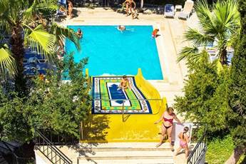 Larissa Beach Club Side 4* Larissa Beach Club Side 4*