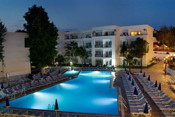 Larissa Beach Club Side 4* Larissa Beach Club Side 4*