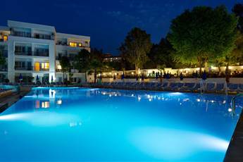 Larissa Beach Club Side 4* Larissa Beach Club Side 4*