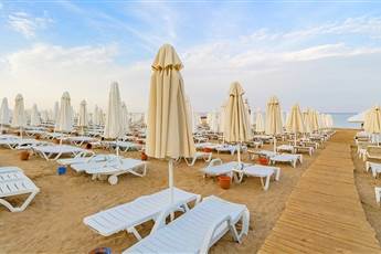 Larissa Beach Club Side 4* Larissa Beach Club Side 4*