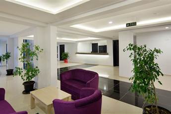 Larissa Beach Club Side 4* Larissa Beach Club Side 4*