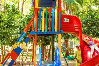 Larissa Beach Club Side 4* Larissa Beach Club Side 4*