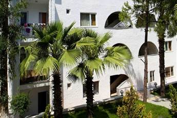 Larissa Beach Club Side 4* Larissa Beach Club Side 4*