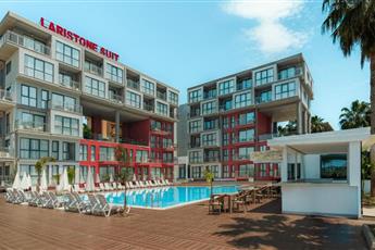Laristone Suite Spa Hotel 4*