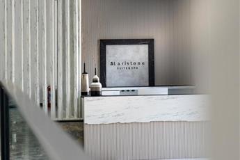 Laristone Suite Spa Hotel 4*