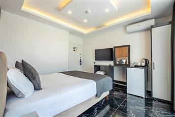 Laristone Suite Spa Hotel