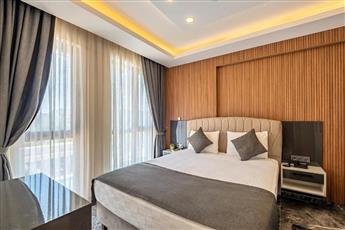 Laristone Suite Spa Hotel