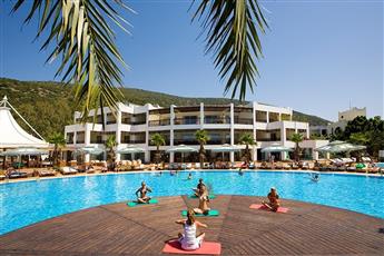 Latanya Park Resort