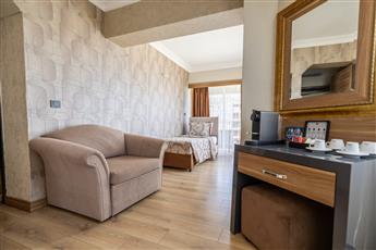 Laur Hotels Experience & Elegance 5*