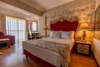 Laur Hotels Experience & Elegance 5*