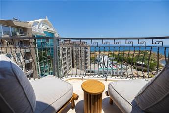 Laur Hotels Experience & Elegance 5*