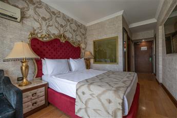 Laur Hotels Experience & Elegance 5*