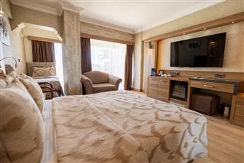 Laur Hotels Experience & Elegance