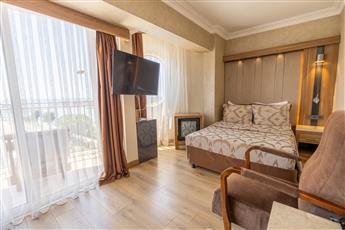 Laur Hotels Experience & Elegance