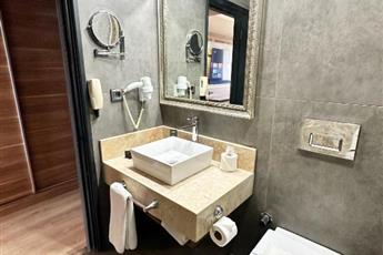 Laur Hotels Experience & Elegance