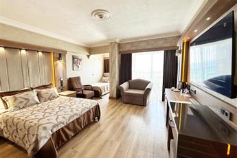 Laur Hotels Experience & Elegance