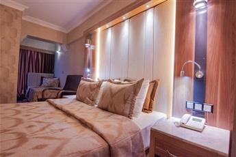 Laur Hotels Experience & Elegance