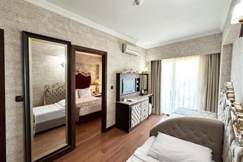Laur Hotels Experience & Elegance