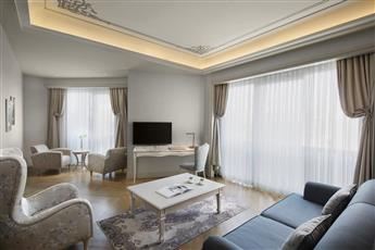 Lazzoni Hotel 5*