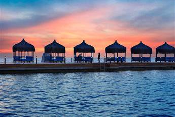 Le Bleu Hotel & Resort 5* Le Bleu Hotel & Resort 5*