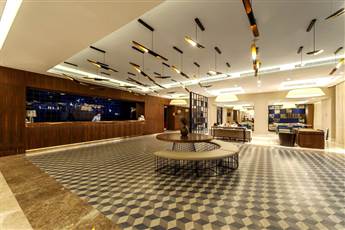 Le Bleu Hotel & Resort 5* Le Bleu Hotel & Resort 5*