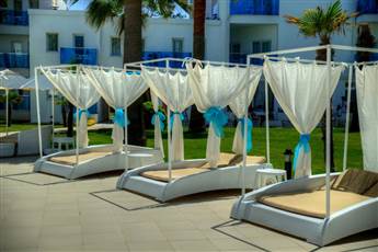 Le Bleu Hotel & Resort 5* Le Bleu Hotel & Resort 5*