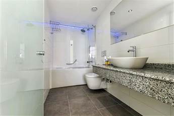 Le Bleu Hotel & Resort 5* Le Bleu Hotel & Resort 5*