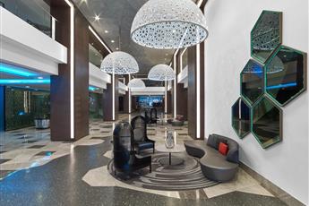 Le Meridien Istanbul Etiler 5*