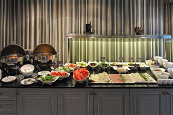 Le Petit Palace Hotel 5*